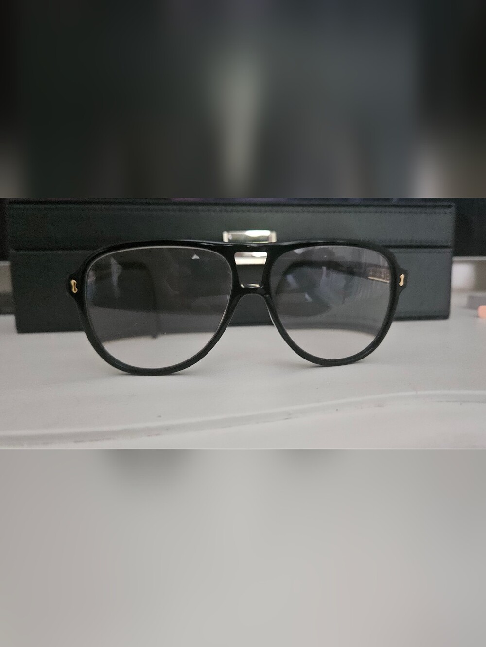 Gucci Black Aviator Sunglasses with Gray Gradient Lenses